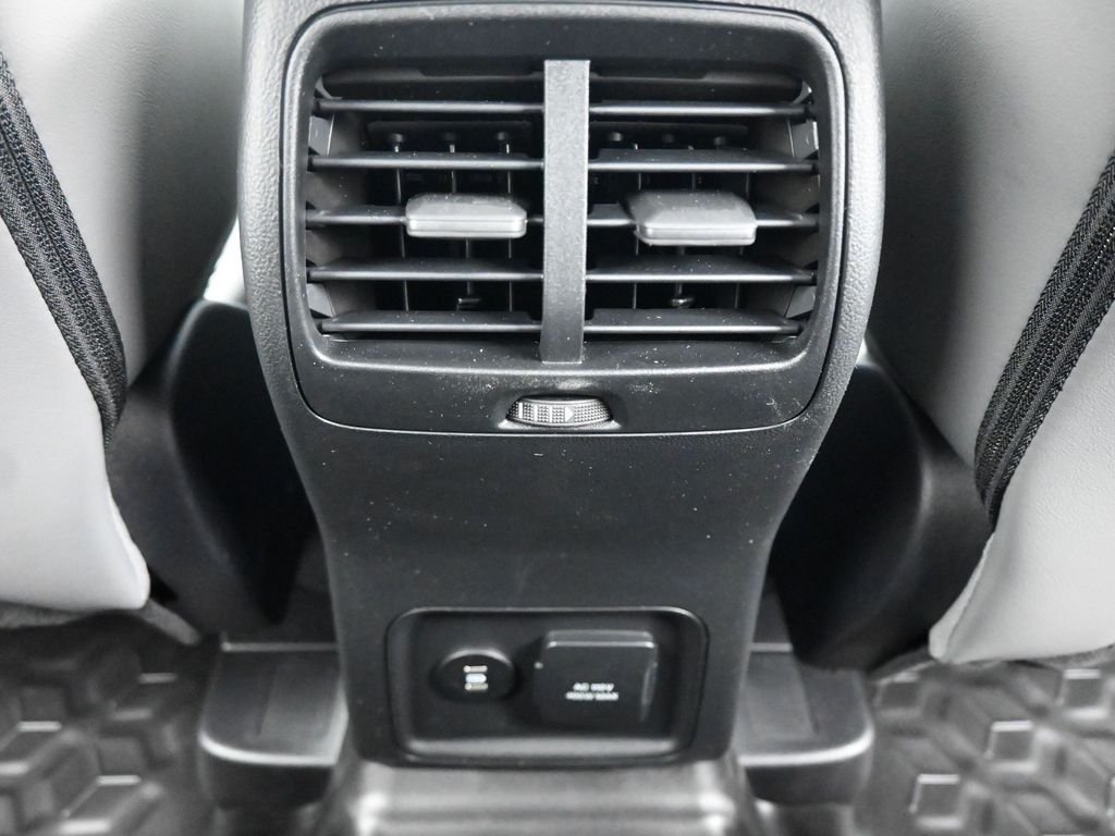 New 2026 Carbonized Gray Metallic Ford Badlands image 17