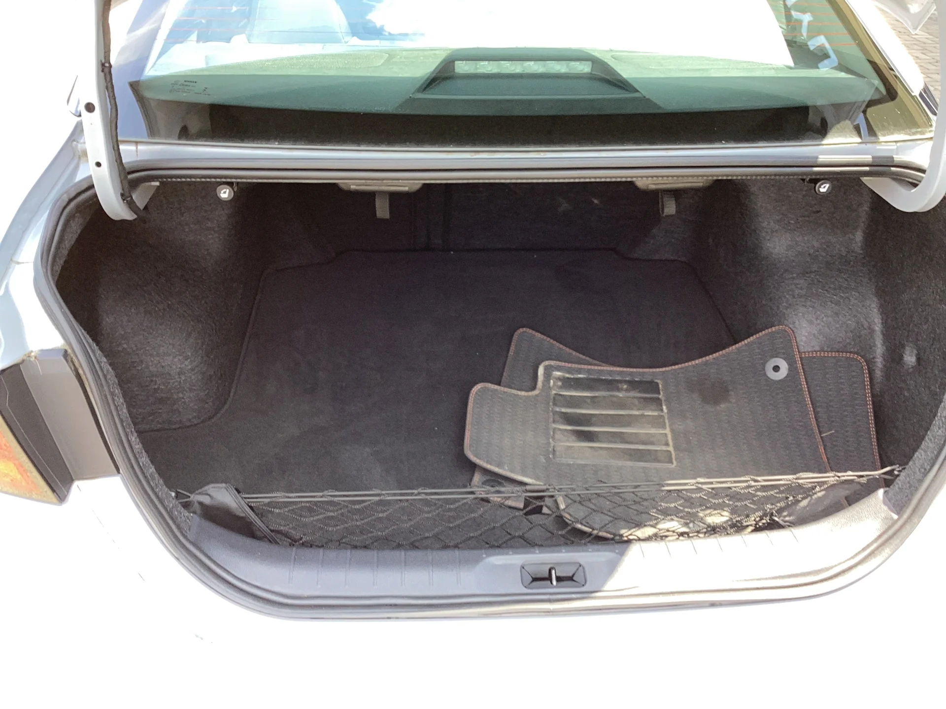 Used 2024 GRAY Nissan 2.0 SR image 16