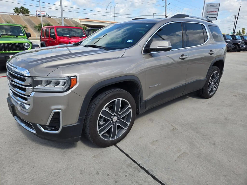 2022 GMC Acadia SLT FWD's photo