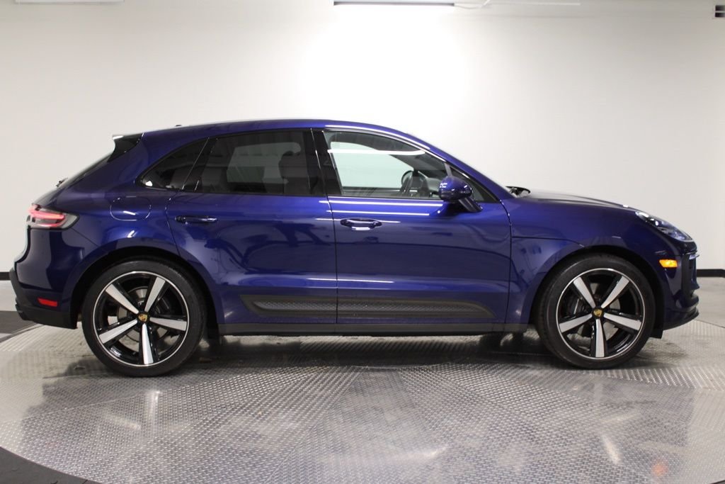 Used 2026 Gentian Blue Metallic Porsche  image 8