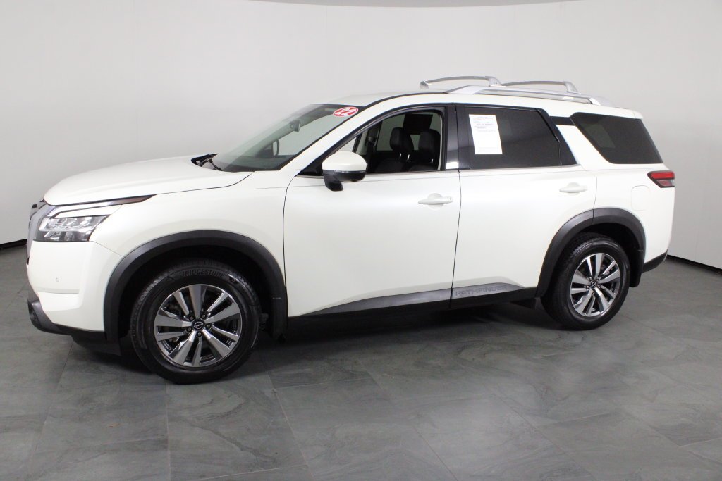 2022 Nissan Pathfinder SL - Photo 13