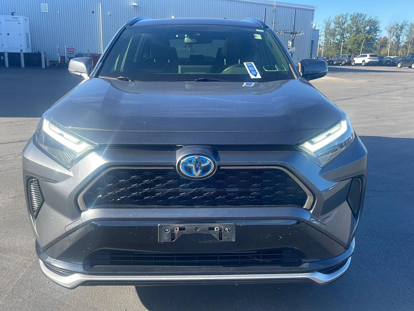 Used 2022 Magnetic Gray Metallic Toyota SE image 8