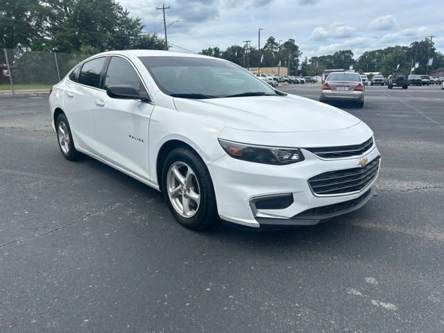 Used 2016 White Chevrolet LS image 6