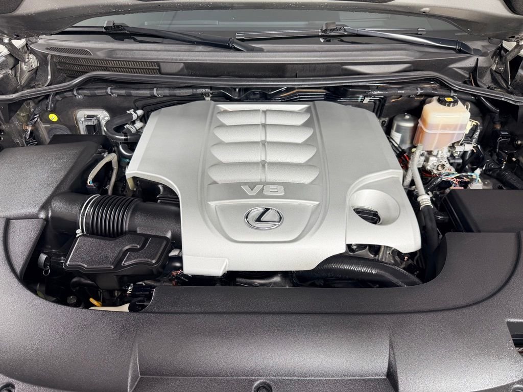 Used 2019 Silver Lexus 570 image 31