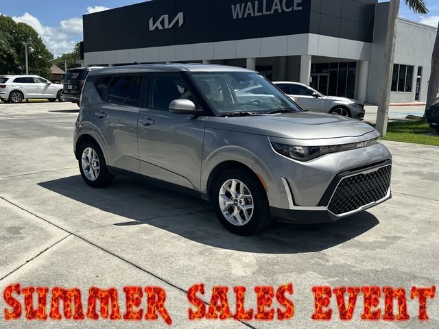 Used 2025 Gray Kia LX image 4