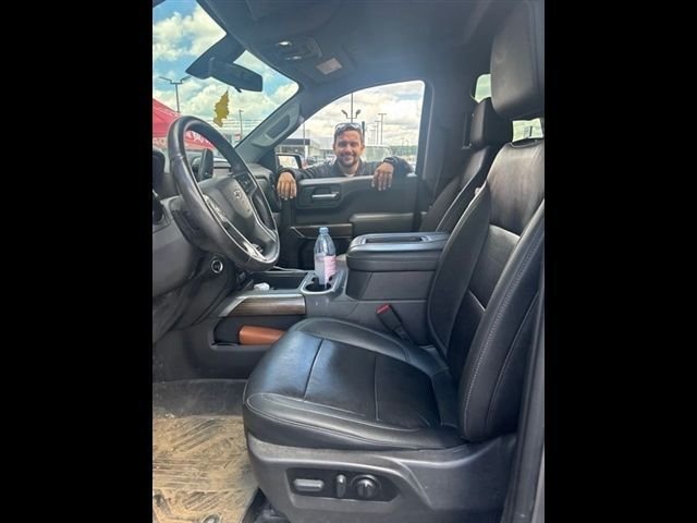 Used 2022 Gray Chevrolet RST image 6