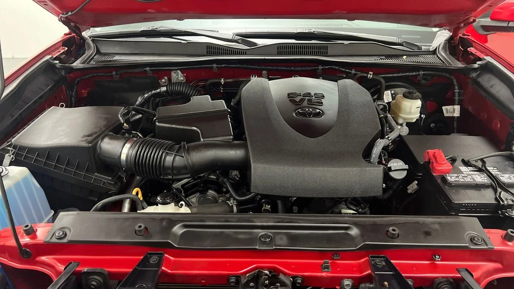 Used 2023 Red Toyota SR5 image 11