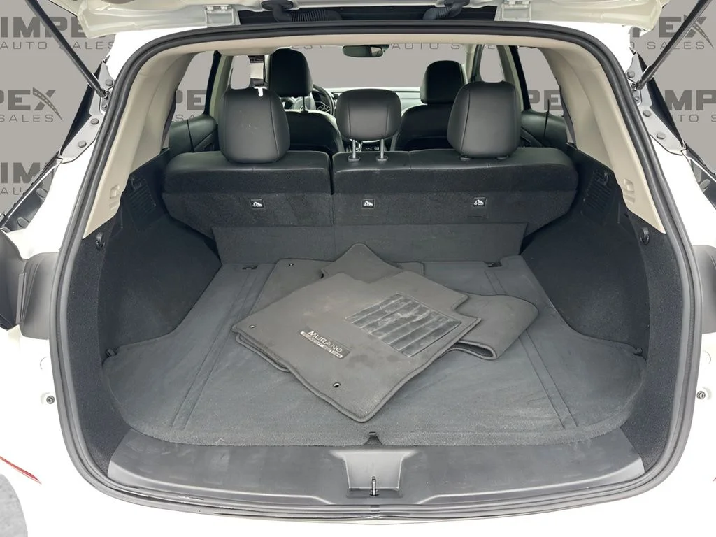 Used 2024 White Nissan SV image 27