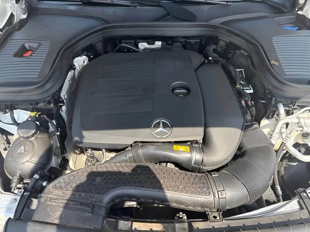 Used 2022  Mercedes-Benz GLC 300 image 37
