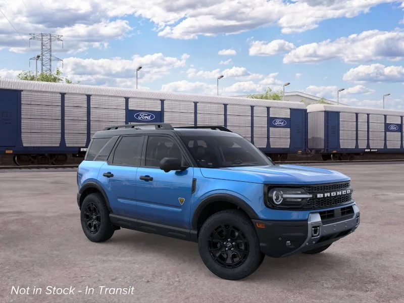 New 2026 Velocity Blue Metallic Ford Badlands® image 7