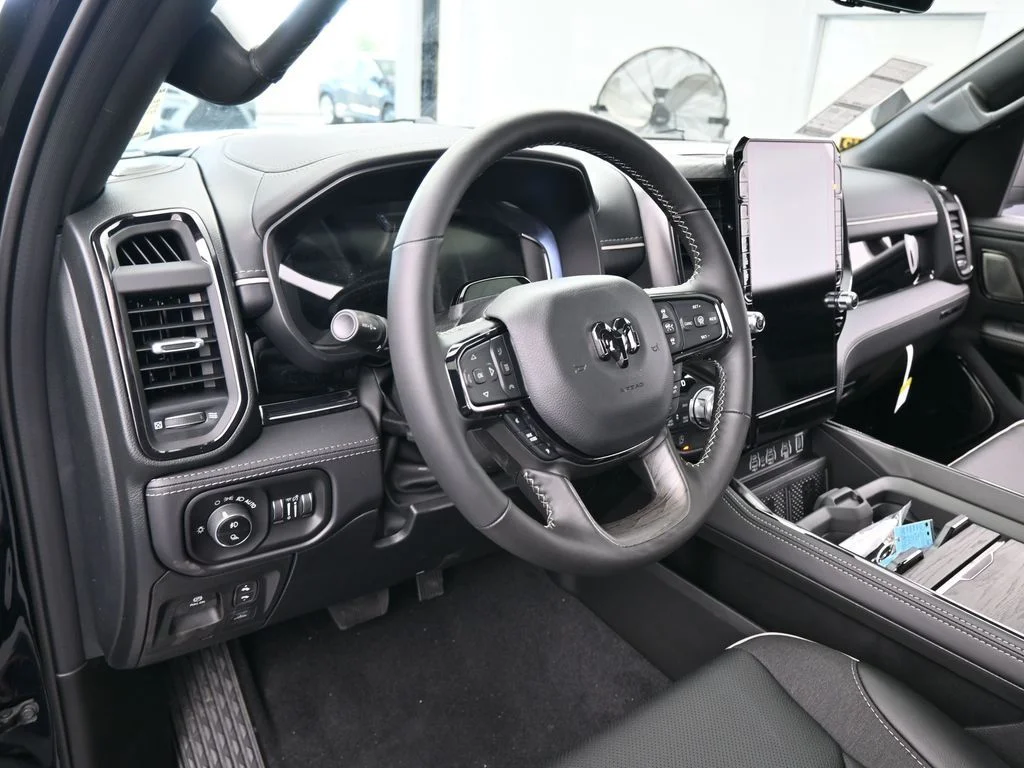 New 2026 Diamond Black Crystal Pearlcoat RAM Limited image 11