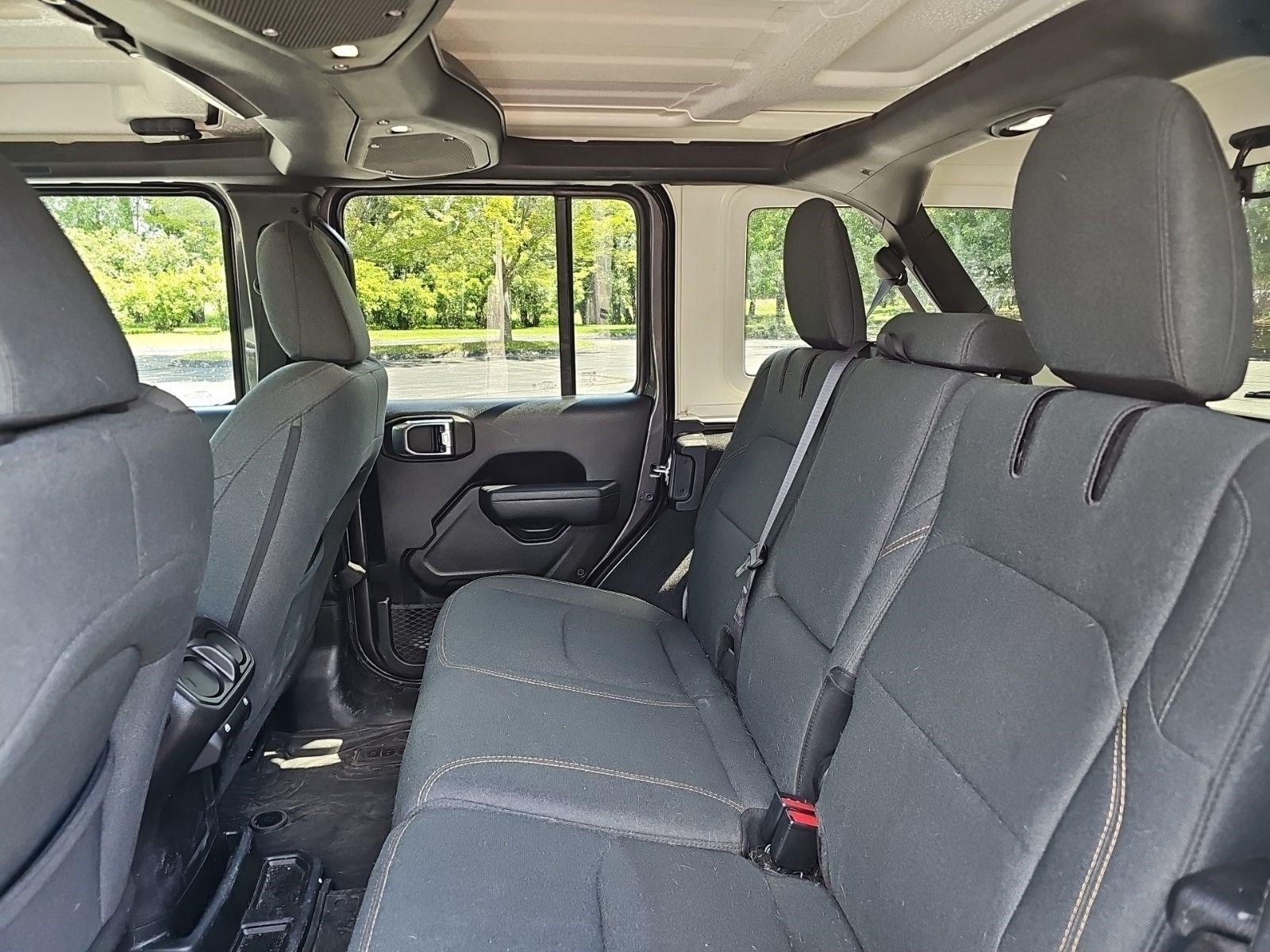 Used 2025 Granite Crystal Metallic Clearcoat Jeep Willys image 15