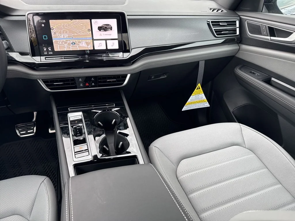 2026 Volkswagen Atlas Cross Sport SEL R-LINE - Photo 14