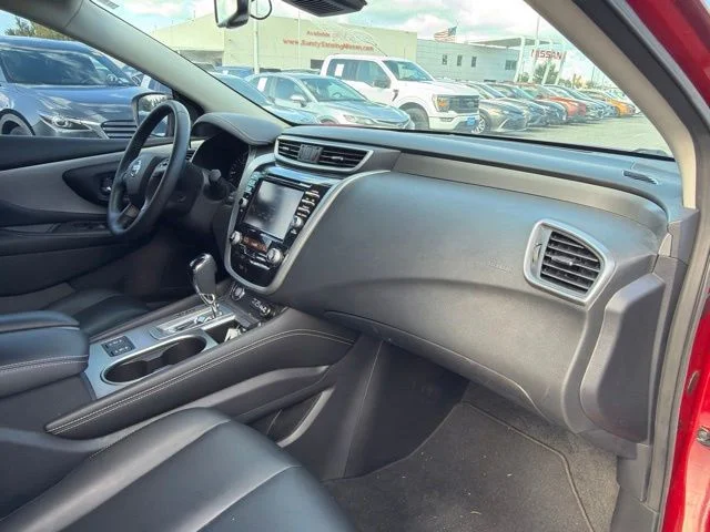 Used 2022 Red Nissan SV image 11