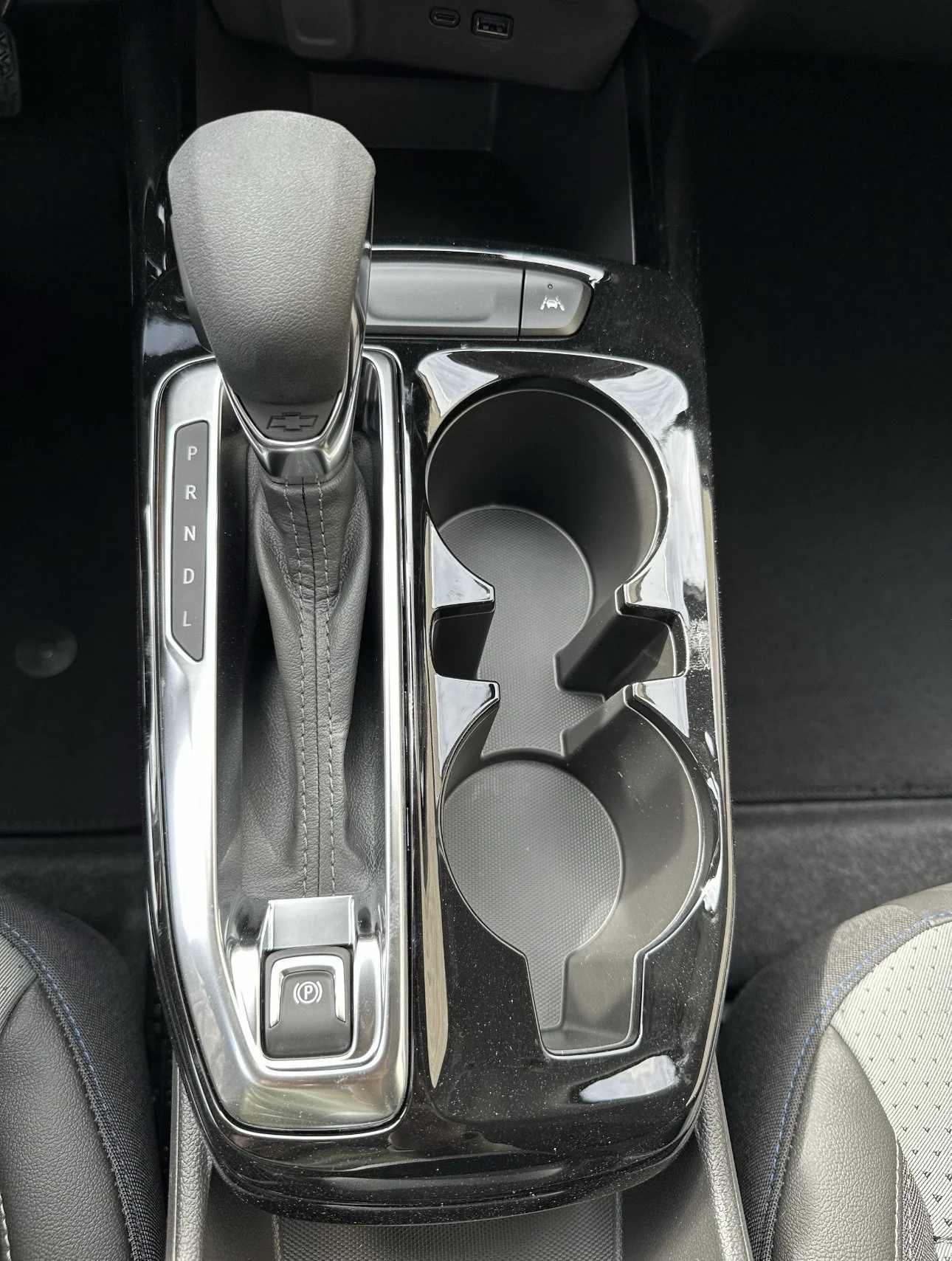New 2026 Summit White Chevrolet LT image 16