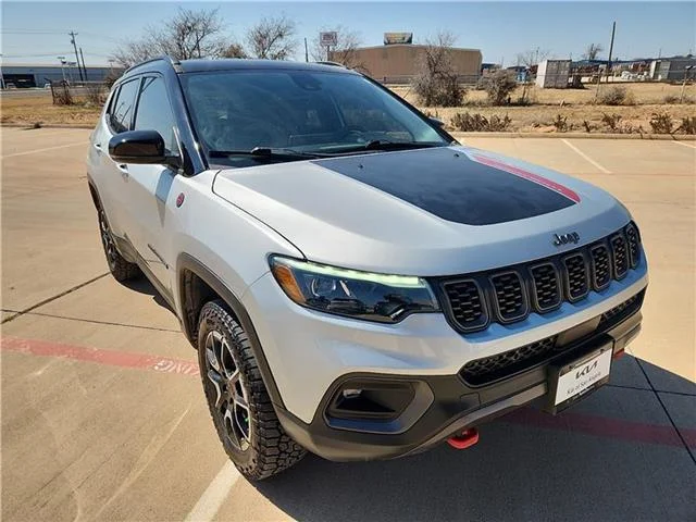 Used 2024 Sting-Gray Clearcoat Jeep Trailhawk 4x4 image 6
