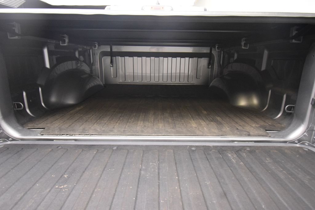 Used 2023 Billet Silver Metallic Clearcoat RAM Laramie image 33