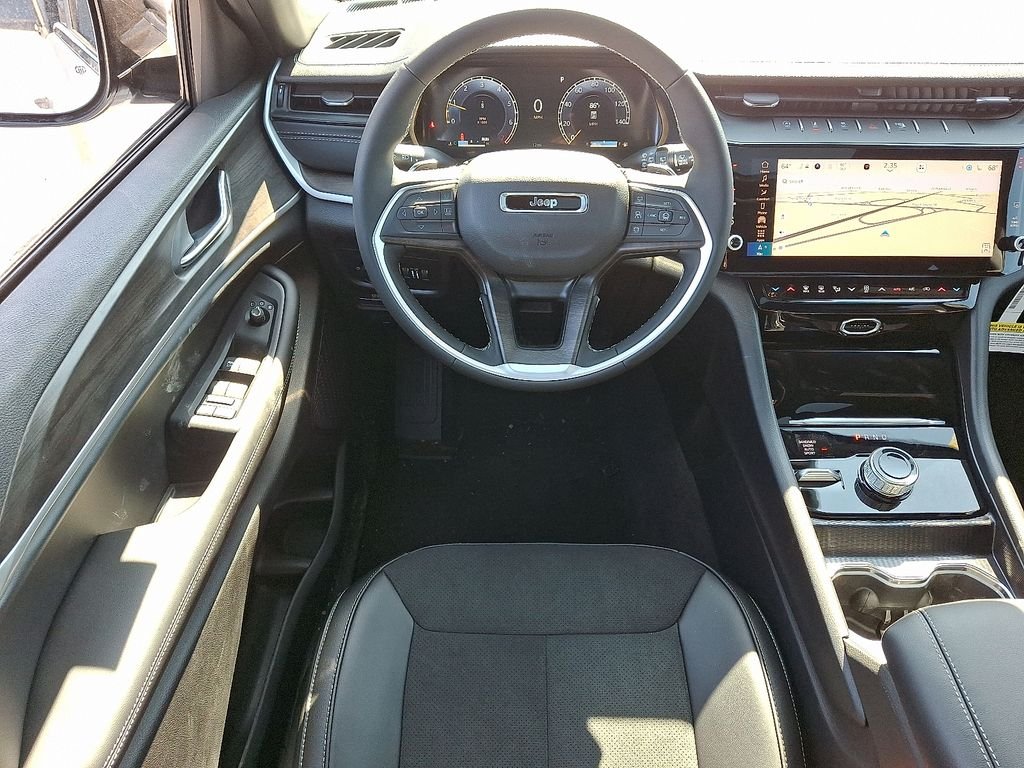 New 2026 Silver Jeep Laredo image 7