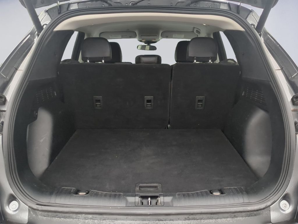 Used 2021 Gray Ford SEL image 21