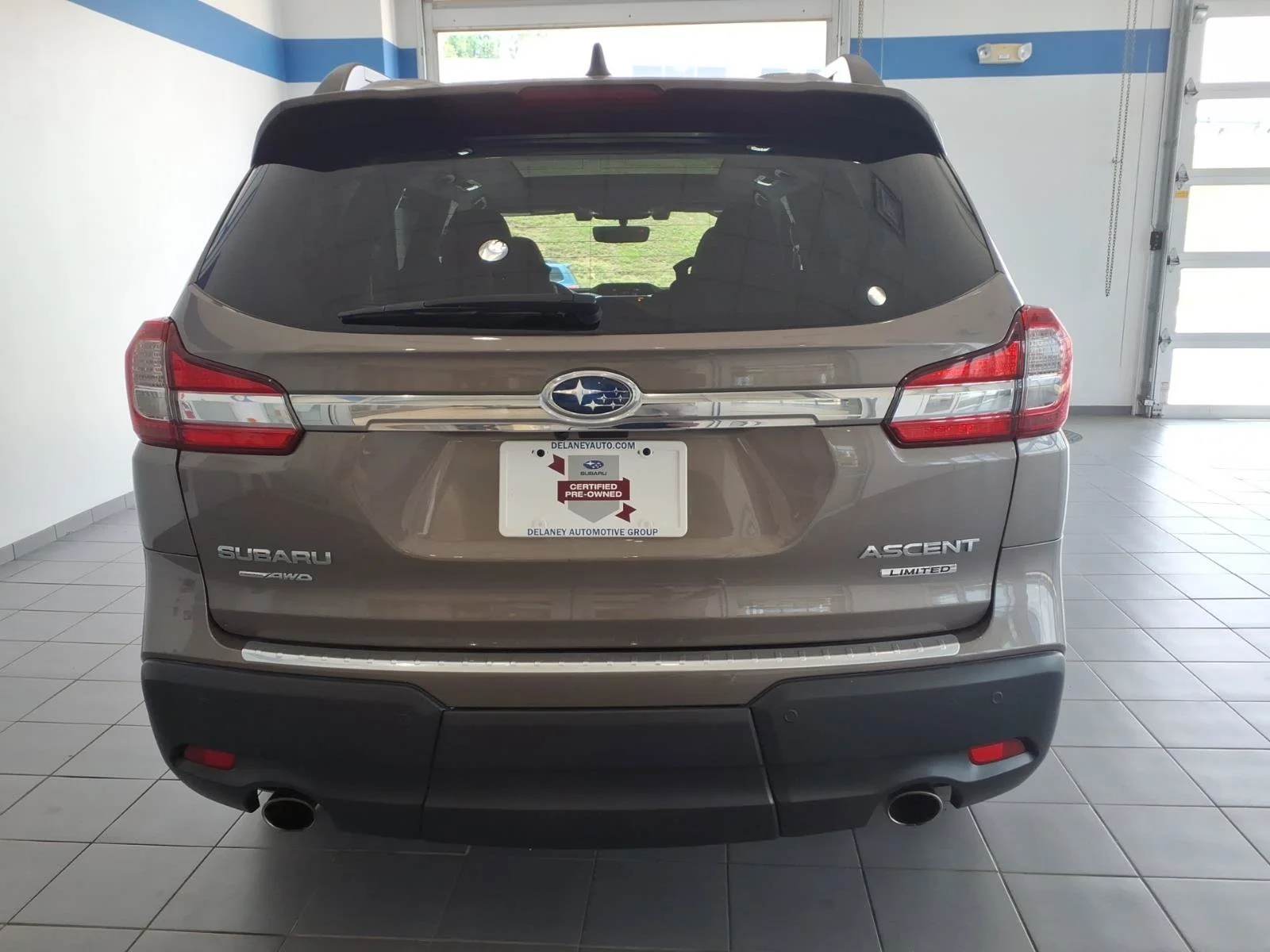 Used 2022 Brilliant Bronze Metallic Subaru Limited image 6