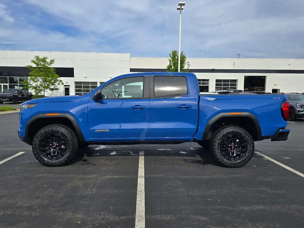 New 2026 Rapids Metallic GMC Elevation image 11
