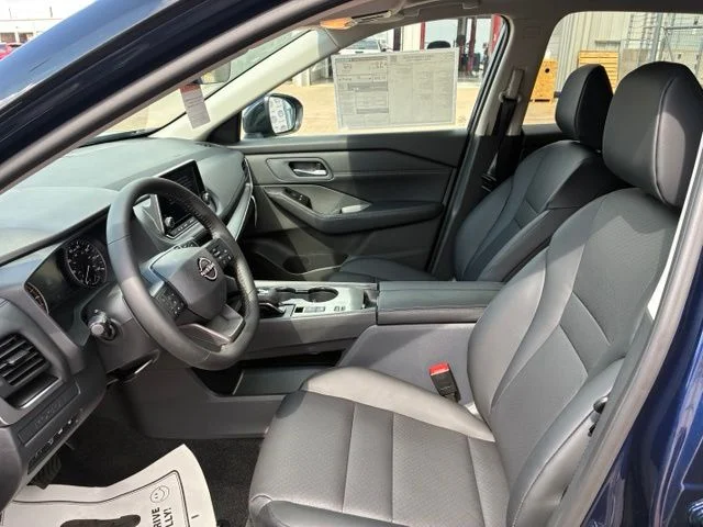 New 2026 Deep Ocean Blue Pearl Nissan Dark Armor image 7