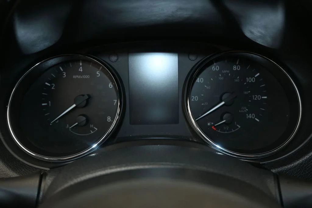 Used 2020 Black Nissan S image 21