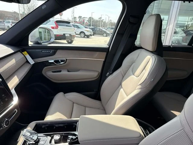 New 2026 Aurora Silver Volvo Ultra image 17