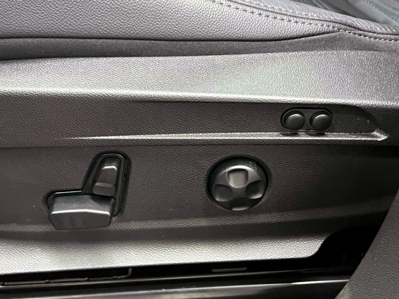 2025 Alfa Romeo Stelvio Special Edition - Photo 19