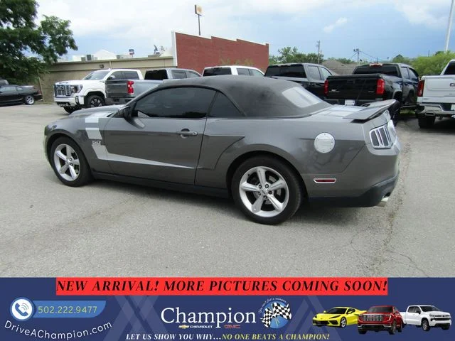 Used 2011 Gray Ford GT image 9