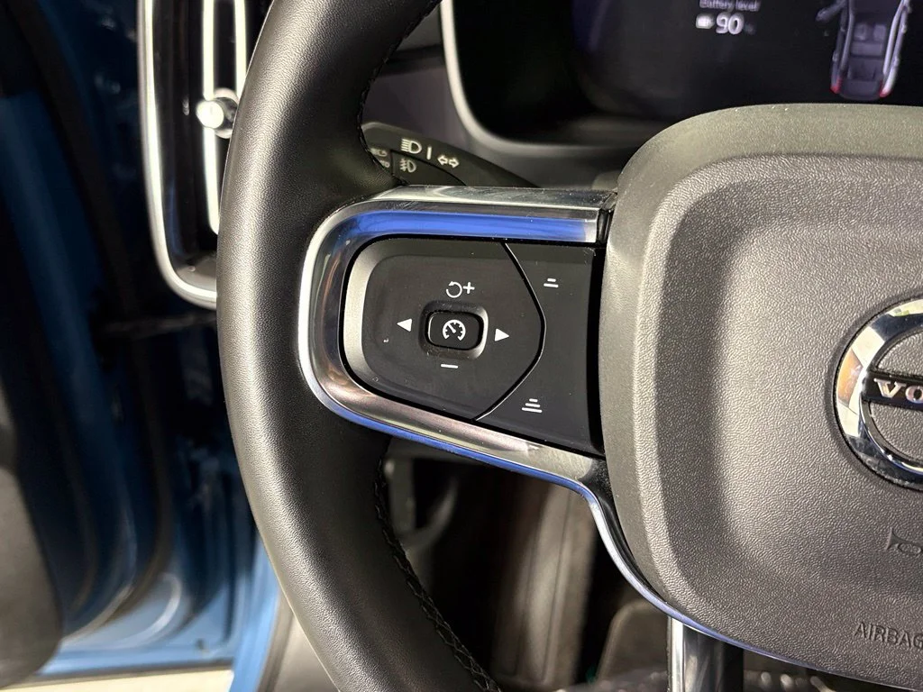 Used 2023 Blue Volvo Ultimate image 20