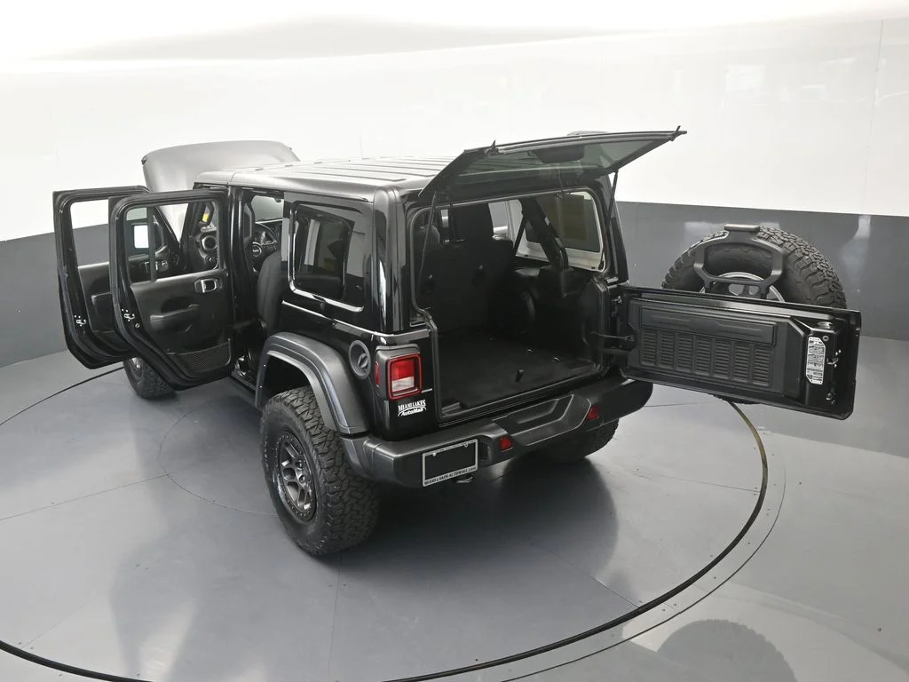 Used 2022 Black Clearcoat Jeep Unlimited Sport image 67