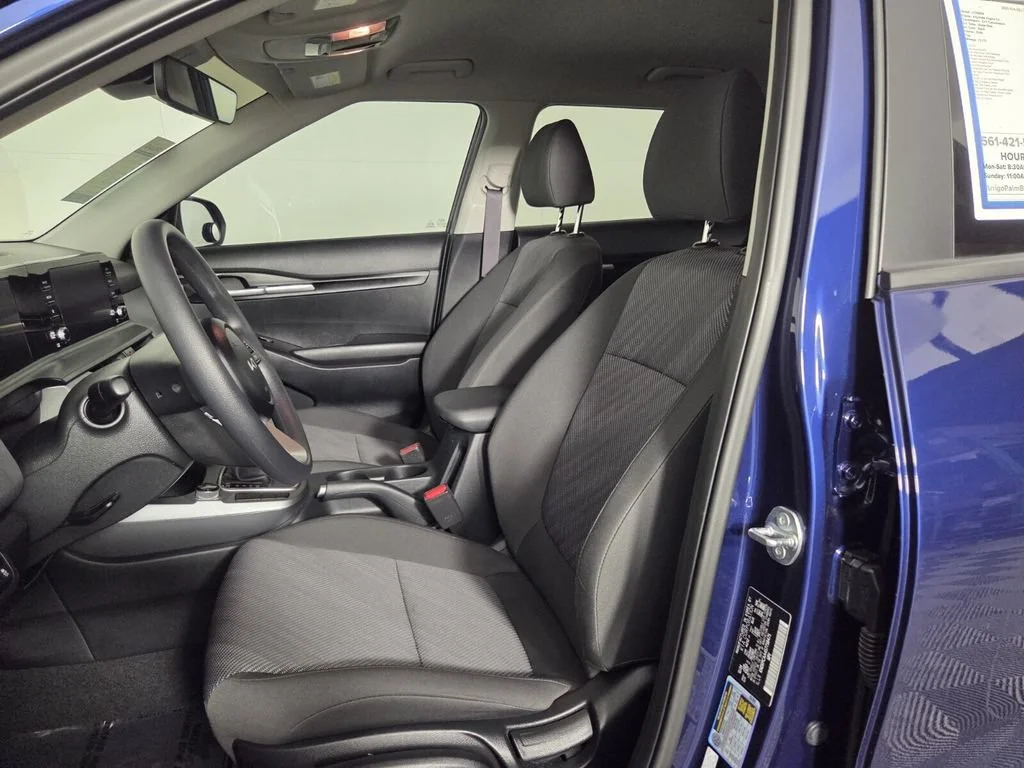 Used 2025 Dark Ocean Blue Kia LX image 11