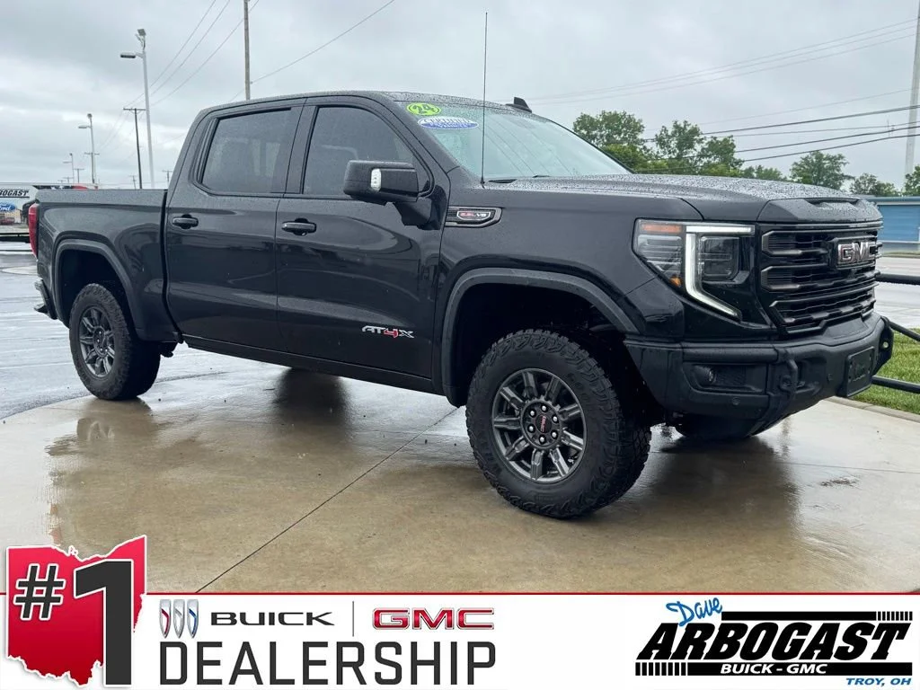 2024 GMC Sierra 4WD Crew Cab Short Box AT4X's photo
