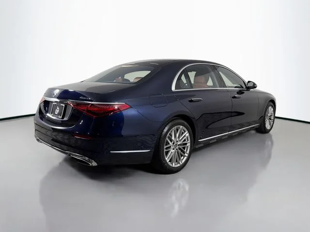 Used 2023 Blue Mercedes-Benz S 580 image 5