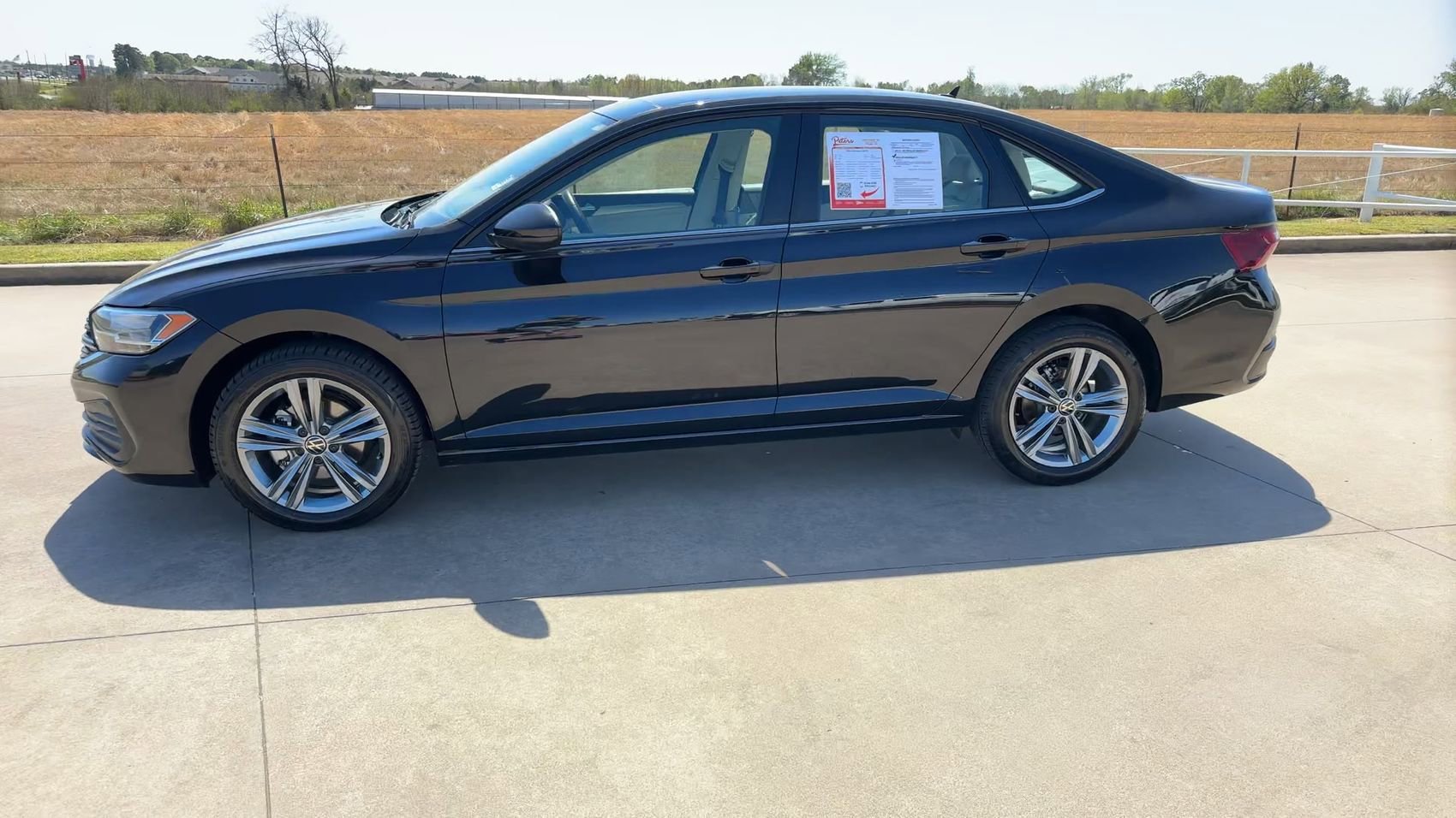 Used 2024 Black Volkswagen SE image 6
