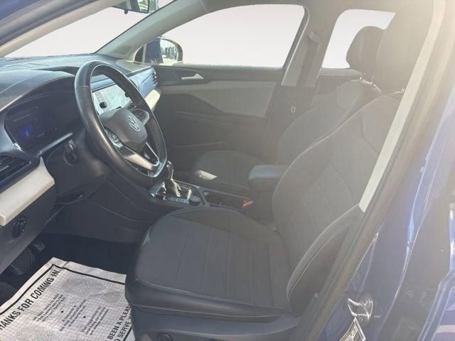 2022 Volkswagen Taos SE - Photo 13