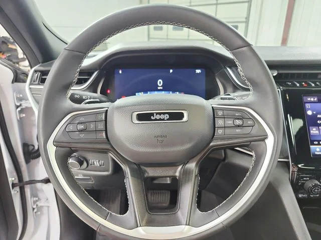Used 2024 White Jeep Altitude X image 25