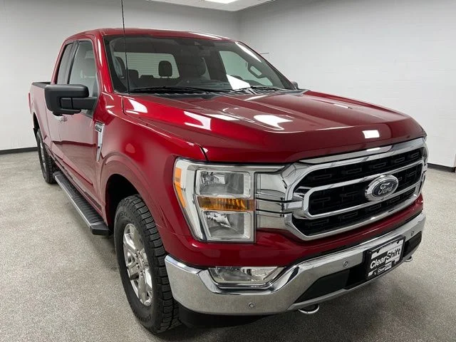 Used 2021 Red Ford XLT image 2