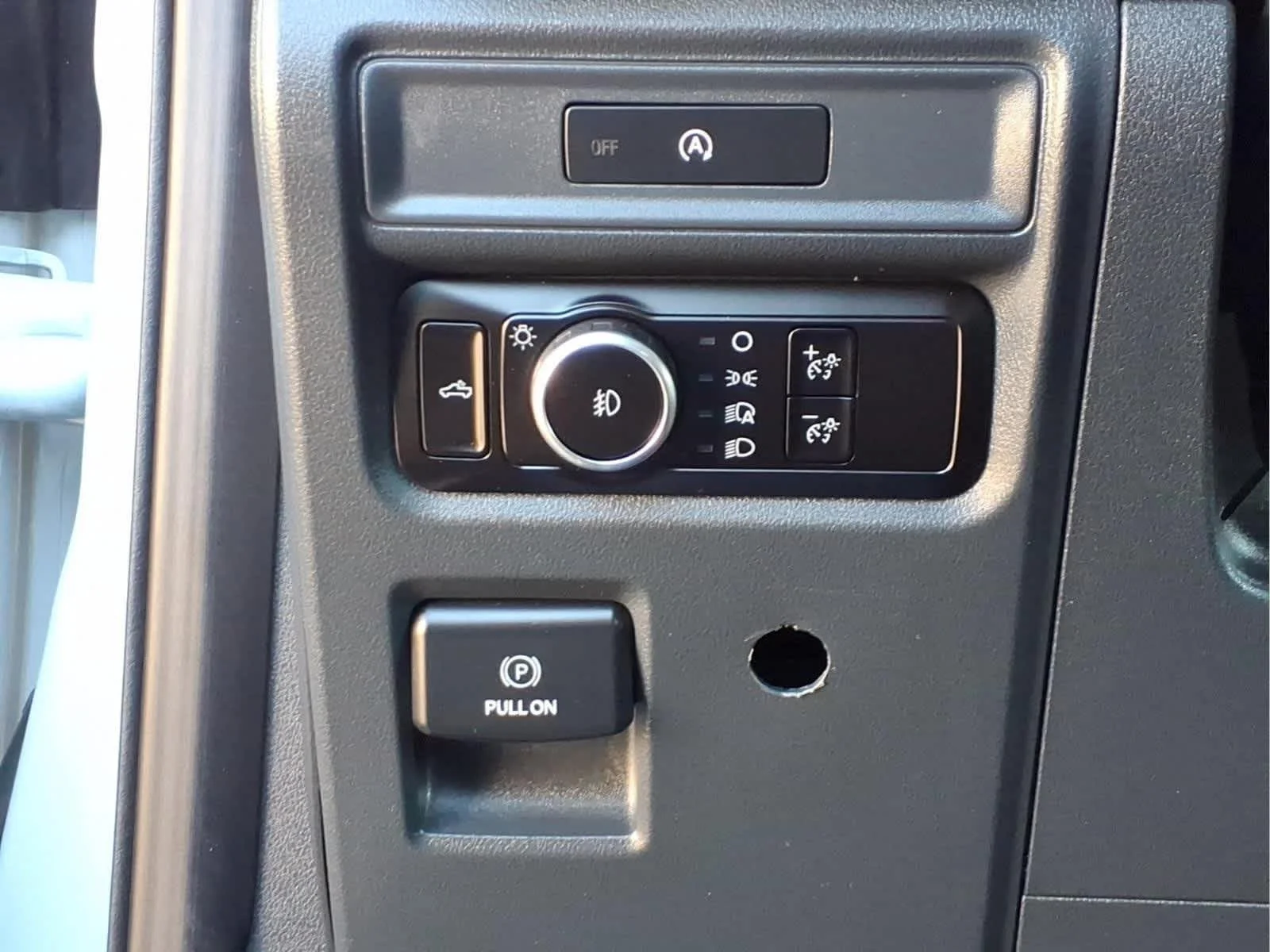 Used 2025 Space White Ford STX image 13