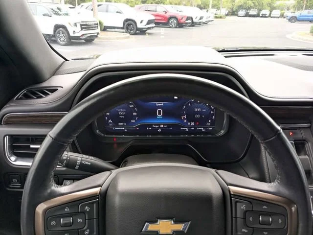 Used 2022 Black Chevrolet High Country image 29