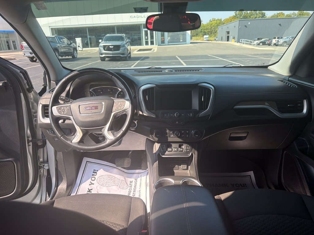 Used 2021 Silver GMC SLE image 15