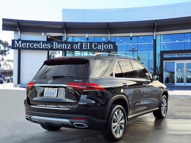 Certified Used 2022 Black Mercedes-Benz GLE350W4 image 3