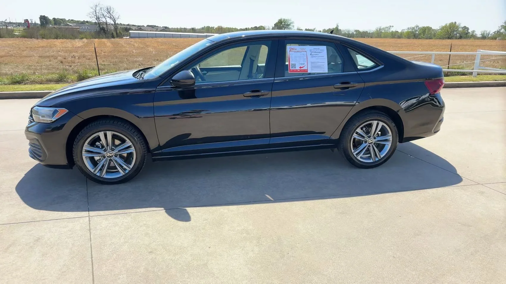 Used 2024 Black Volkswagen SE image 6