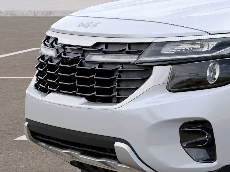 New 2026 White Kia EX image 12
