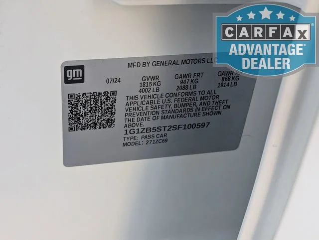 Used 2025 Summit White Chevrolet LS image 32