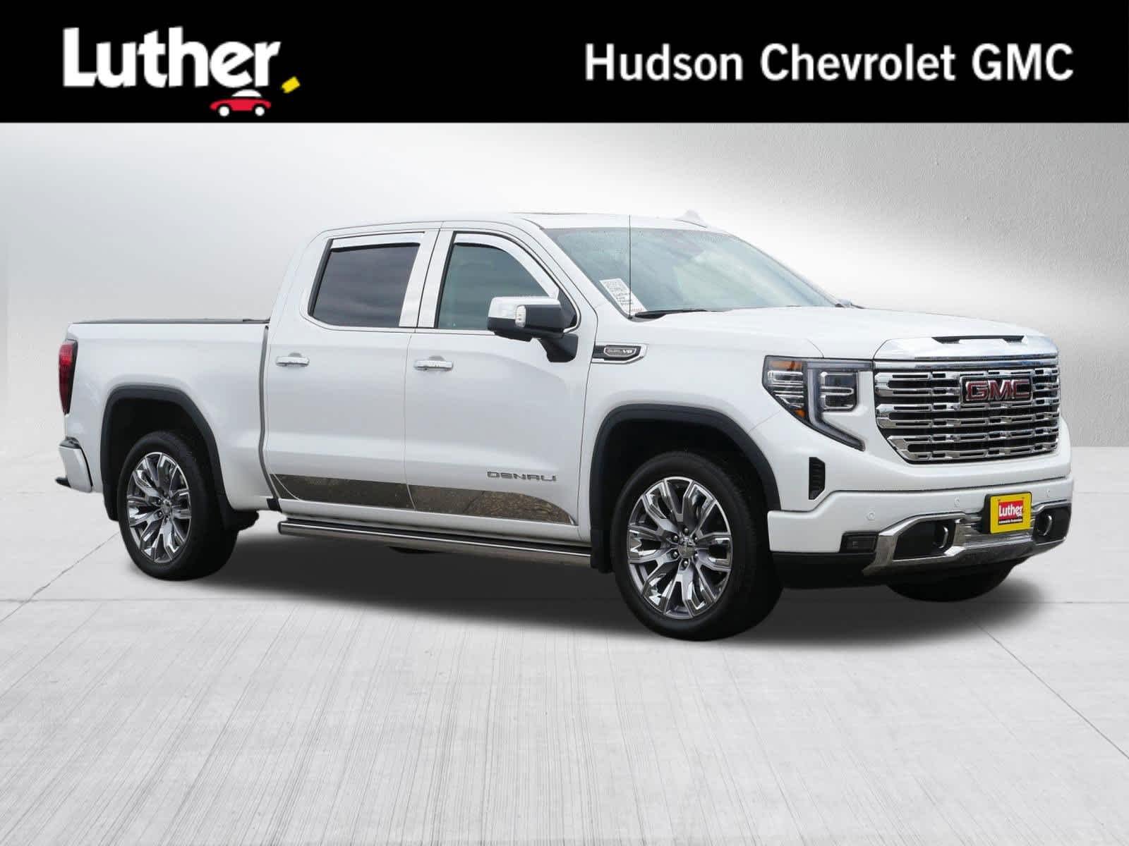 2024 GMC Sierra 4WD Crew Cab Short Box Denali's photo