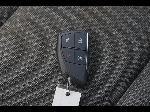 Used 2026 Sterling Metallic GMC Elevation image 29