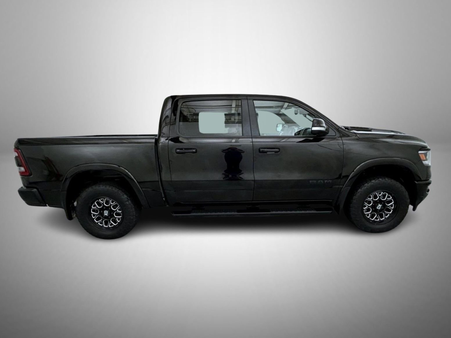 Used 2020 Black Ram Laramie image 4