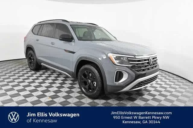 New 2026 Pure Gray Volkswagen 2.0T Peak Edition image 2